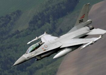 NATO zirvesinde Rusya'yı hedef alan açıklama: Ukrayna'ya F-16 filolarının transferi başladı, ilk jetler yola çıktı