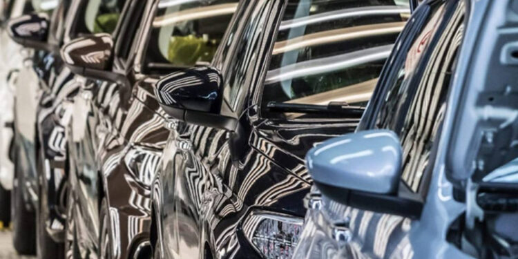 Otomobil Fiyatları Durdurulamıyor! Beş Yılda 10 Kat Yükseldi