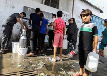 Oxfam: İsrail'in suyu 'savaş silahı' olarak kullanması ölümcül sağlık felaketine yol açıyor