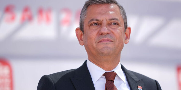 Özel’in hedefi iddialı: Seçimi ilk turda yüzde 62-65 ile kazanmalıyız