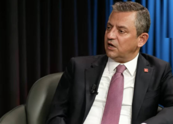 Özgür Özel'den Sinan Ateş davasına ilişkin MHP'li iki isme çağrı: Gidin aklanın