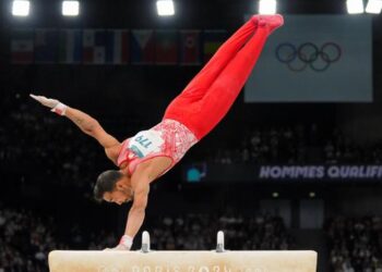 Paris 2024 | Olimpiyat Oyunları’nda milli cimnastikçiler Adem Asil halkada, Ferhat Arıcan ise paralel barda finale kalmayı başardı