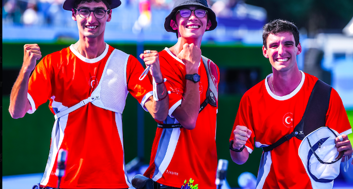 Paris Olimpiyat Oyunları’nda ilk madalya Okçuluk erkek takımından geldi