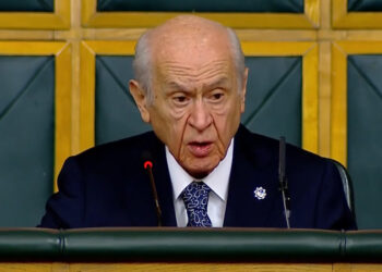 SİNAN ATEŞ DAVASI | Kral değil, Bahçeli çıplak!