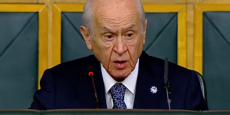 SİNAN ATEŞ DAVASI | Kral değil, Bahçeli çıplak!