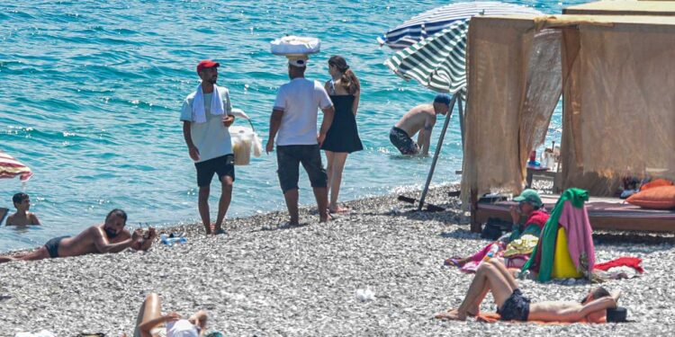 Sıcak havada sokak lezzetlerinde 'seyyar' tehlike