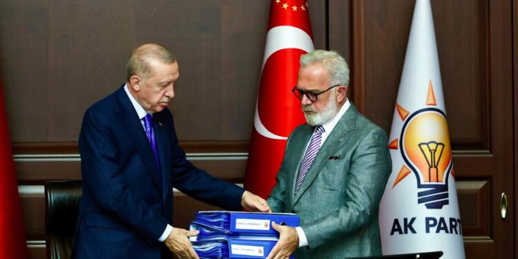 Sokaklarda aziz milletimizin güvenliğinin sağlanacağına inancımız tam