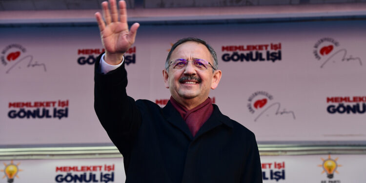 Son dakika… Çevre ve Şehircilik Bakanı Mehmet Özhaseki istifa etti