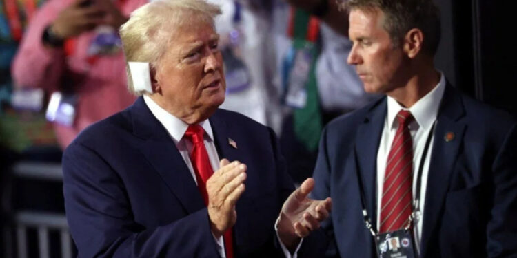 Suikast Girişiminin Ardından... Trump İlk Kez Halkın Karşısına Çıktı