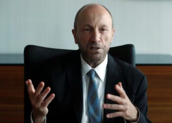 TCMB Başkan Yardımcısı Cevdet Akçay Reuters’e konuştu: “Enflasyonda kalıcı bir düşüş olmadan, faiz indirimi gündemde olmayacak”