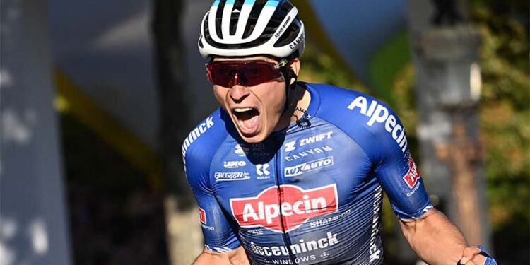 Tour de France'ın 16. etabında kazanan Jasper Philipsen oldu