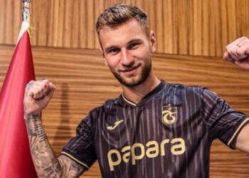 Trabzonspor'un yeni transferi Denis Draguş imzayı attı!