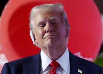 Trump, telefonda görüştüğü Zelenskiy'e 'müjdeyi' verdi