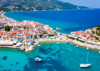 Türk turizmciler Yunan adalarına kapıda vizenin kaldırılması için talepte bulunacak mı?
