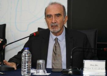 Türkiye'nin önde gelen deprem bilimcilerinden Doç. Dr. Doğan Kalafat yaşamını yitirdi