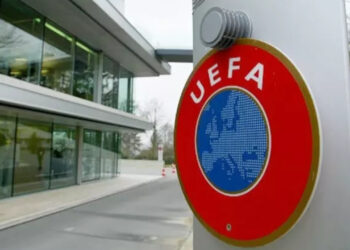 UEFA'ya Dilekçe Yağıyor! Taraftarlar Kampanya Başlattı: 'Bu Maç Hileli, Tekrar Edilsin'