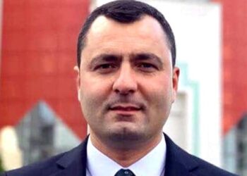 Ülkü Ocakları yöneticisinden ‘sokak röportajında MHP’yi eleştireni bulun’ talimatı
