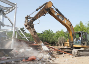 Üsküdar'da Yeni Dönem: AKP Döneminden Kalan 16 Kaçak Yapı Yıkıldı