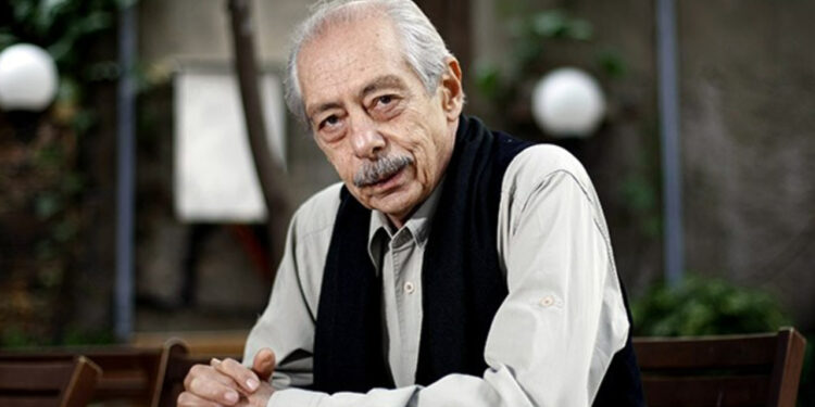 Usta Tiyatrocu Genco Erkal Hayatını Kaybetti