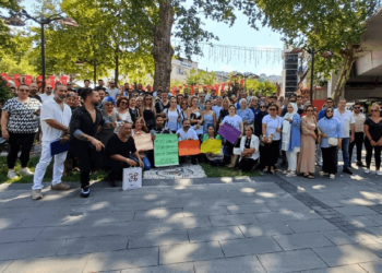 Valiliğin Kararı Kuaförleri Çileden Çıkardı