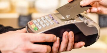 Vatandaşlar nakit yerine karta yüklendi: 1 yılda yüzde 98 arttı