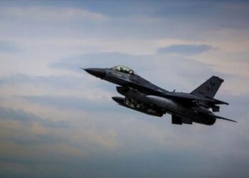 WSJ: ABD, Ukrayna'ya gönderilecek F-16'ları gelişmiş silah sistemleriyle donatacak
