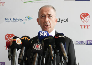 Yakın zamanda 2-3 transferimizi başkanımız, taraftarımıza müjdeleyecek