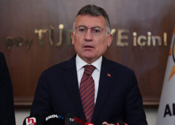 Yeni vergi paketi: En düşük emekli maaşı 12.500, yurt dışı harcı Eylül’e kadar 500 TL
