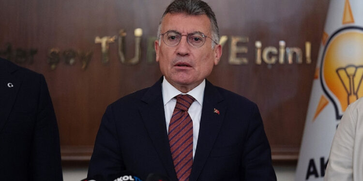 Yeni vergi paketi: En düşük emekli maaşı 12.500, yurt dışı harcı Eylül’e kadar 500 TL