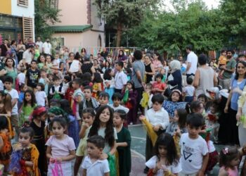 Zarok Ma 3'üncü yılında: Kürtçe şarkılarla asimilasyona darbe