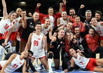 Türkiye Kadın Milli Voleybol Takımı Olimpiyatlarda yarı finalde