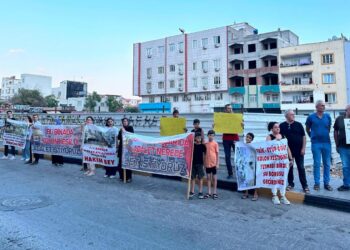 "3 sanığa beraat kararını kabul etmiyoruz, firari müteahhitler yakalansın!"