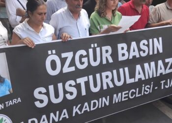 Katledilen gazeteciler için eylem: Her koşulda hakikatin sesi açığa çıkacak