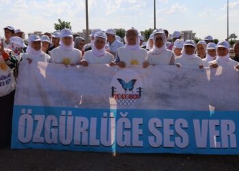 ‘Özgürlüğe ses ver’ eylemi: Tecride son verin