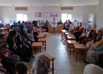 SES’den anadilde sağlık seminerleri