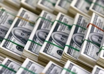 Bankalardaki para mevduatında düşüş yaşanıyor