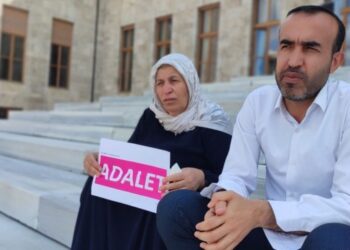 Şenyaşarlar: Meclis’teki eylemimiz sonuç alınıncaya kadar 24 saat sürecek