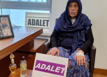 Hastaneden taburcu olan Emine Şenyaşar yine Meclis’te