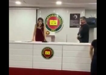 ÖHD’den Kürtçe yemin açıklaması: Anadil en temel insan hakkıdır