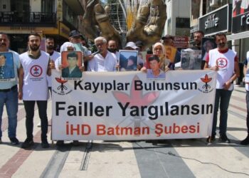 Kayıp yakınları: Mücadelemizden vazgeçmeyeceğiz