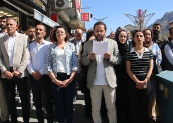 DEM Parti’den yöneticilerini tehdit eden AKP’li başkana: Halktan özür dile