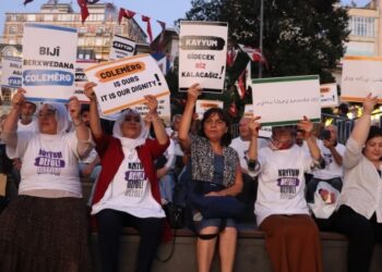 Şişhane Nöbeti 2 ayı geride bıraktı: Her yeri direniş alanına çevireceğiz