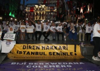 Şişhane Nöbeti’nde depremde yaşamını yitirenler anıldı