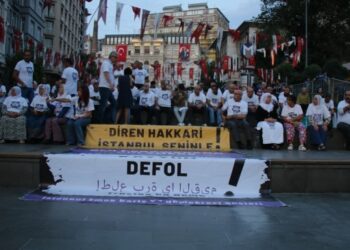 Kayyıma karşı nöbet eylemi: Faşizmin ezberini bozuyoruz