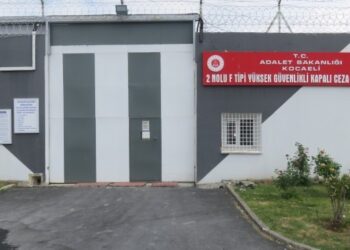 Tekirdağ ve Kocaeli cezaevlerinde ölüm tehdidi ve darp