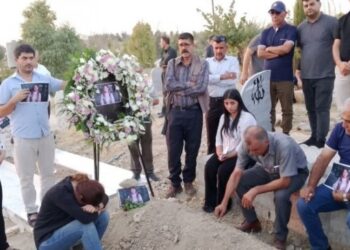Katledilen gazeteci Hêro Bahadîn defnedildi