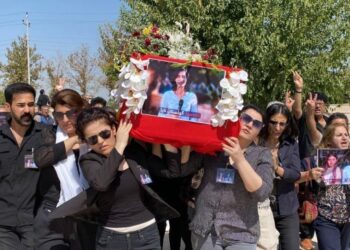 Gazeteci Tara’nın cenazesi Êlih’e uğurlandı