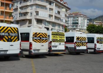İlkokula başlayan öğrencinin masrafı 5 bin TL’den 15 bin TL’ye yükseldi