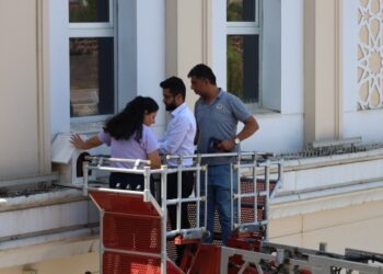 Kayyımın ‘ölüm’ bariyerleri yerine ‘yaşam’ kafesleri konuldu