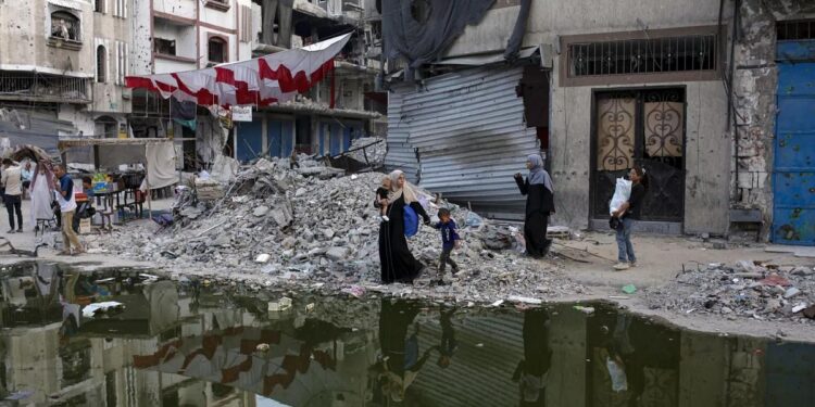 AB dış politika şefi Borrell, Gazze'de çocuk felcinin yayılmasını engellemek amacıyla üç günlük acil ateşkes çağrısında bulundu